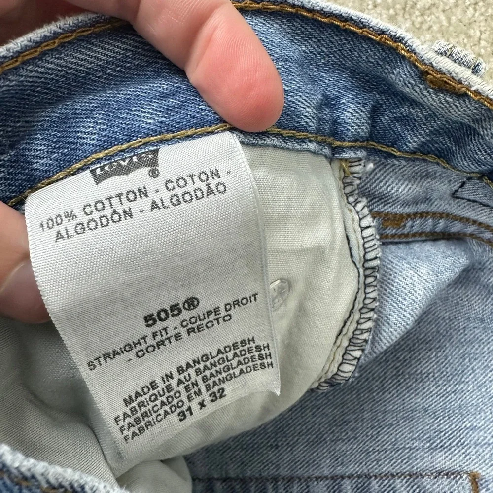 Levis 505 Straight Fit Jeans 31x32 Light Wash Distressed Cotton Denim VTG 90s